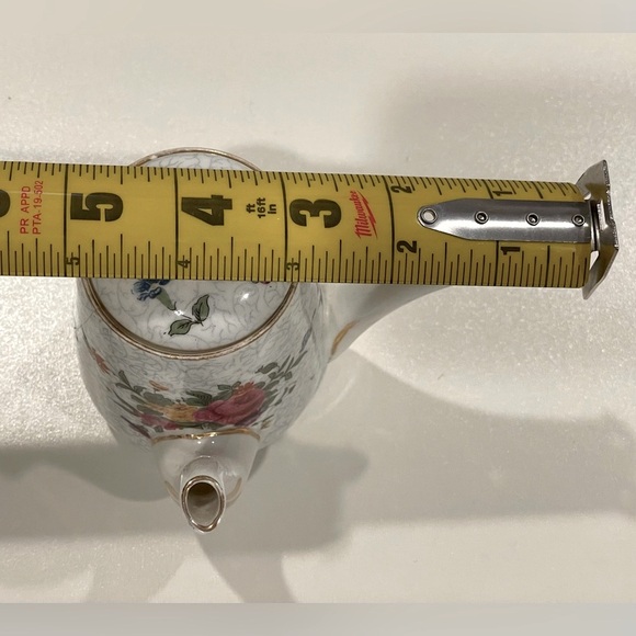 VTG Crown Staffordshire Teapot. Some crazing or hairline crack. Price Reduced. - Picture 11 of 11